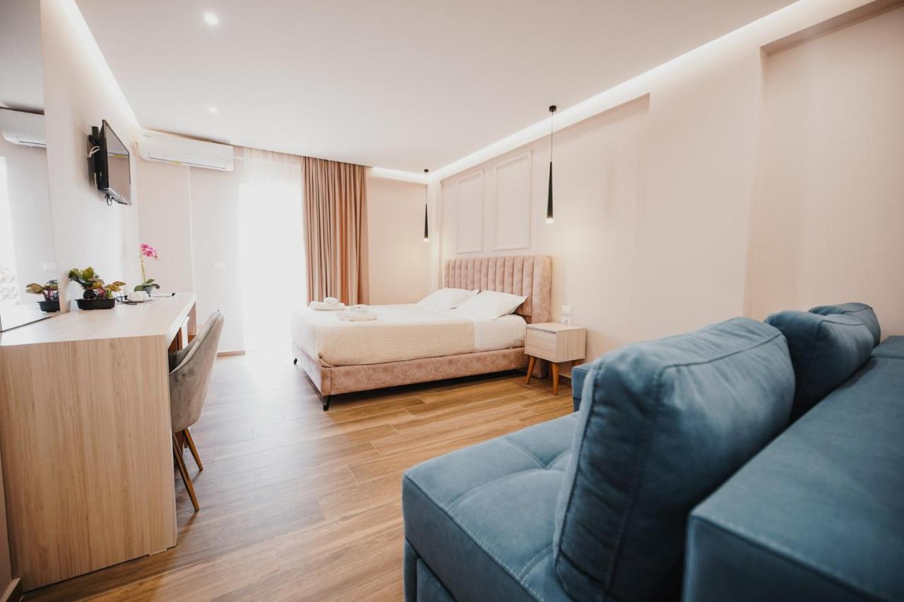 Himara 28 Hotel Luaran gambar