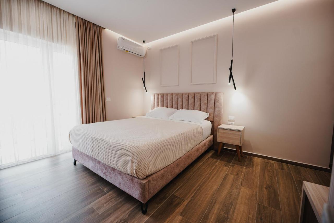 Himara 28 Hotel Luaran gambar